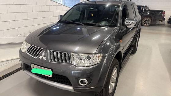 MITSUBISHI PAJERO DAKAR 3.2 4X4 16V TURBO INTERCOOLER DIESEL 4P AUTOMÁTICO MITSUBISHI PAJERO DAKAR 3.2 4X4 16V TURBO INTERCOOLER DIESEL 4P AUTOMÁTICO